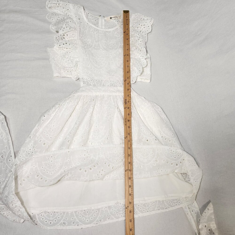 THE IMPECCABLE PIG Cut it Out Romantic White Eyelet Mini Dress Size L LIKE NEW! - Picture 11 of 16